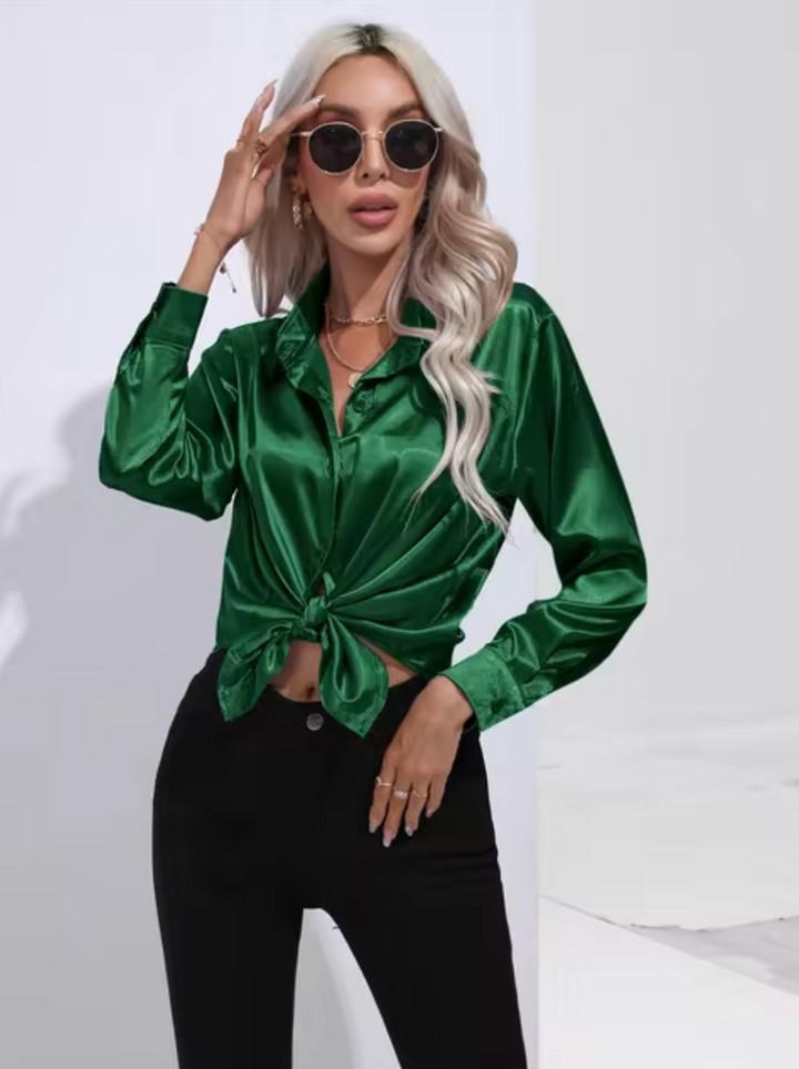 Blouse en satin à manches longues