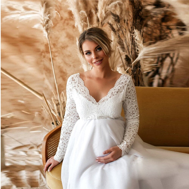 Robe maxi en dentelle élégante pour femmes enceintes