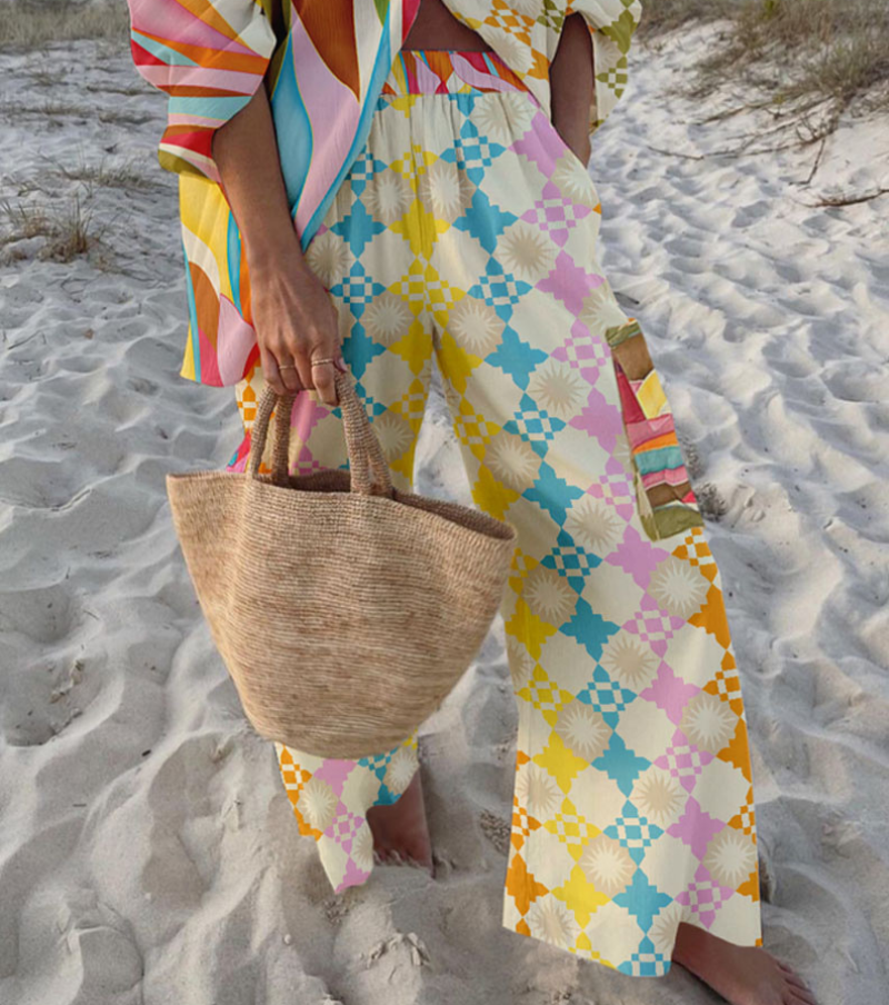 – Ensemble pantalon et haut