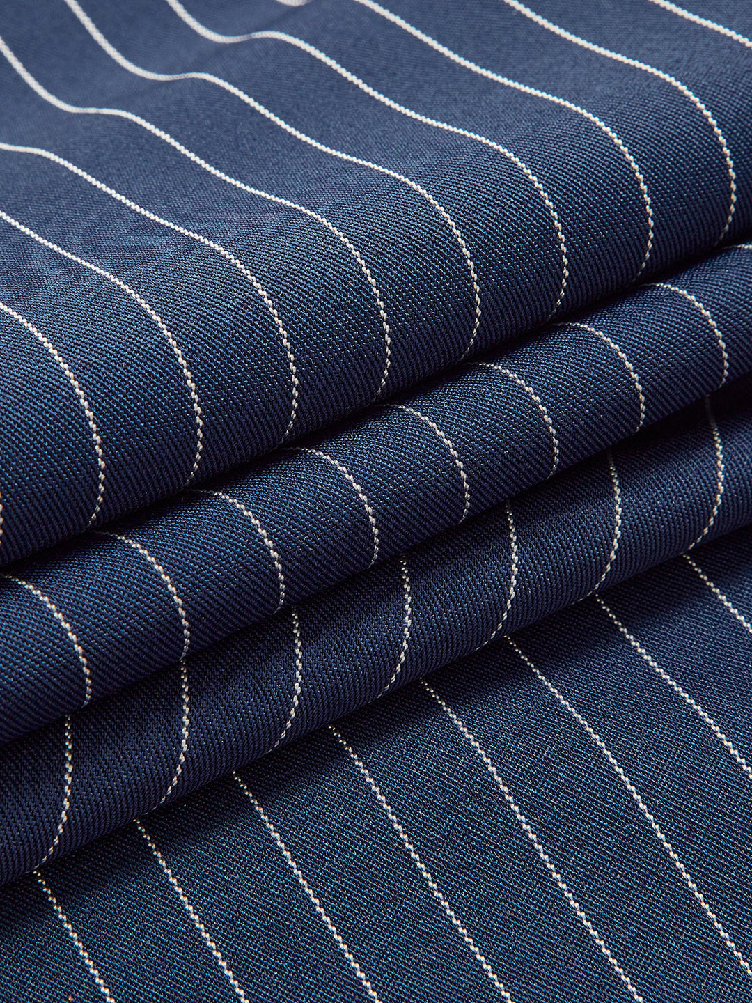 Pantalon à plis élégant à rayures avec jambe large