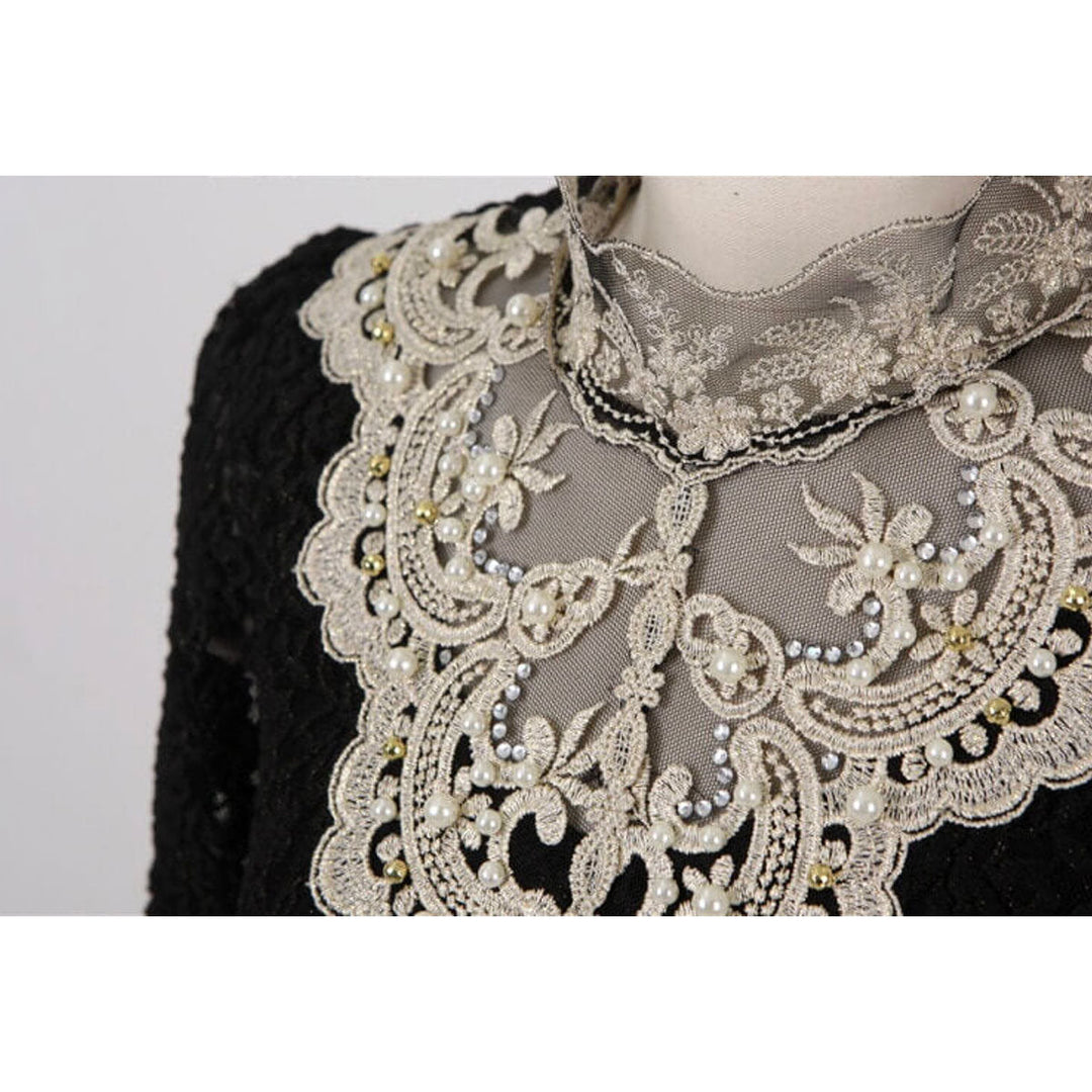 Blouse pour femmes brodée et stylée