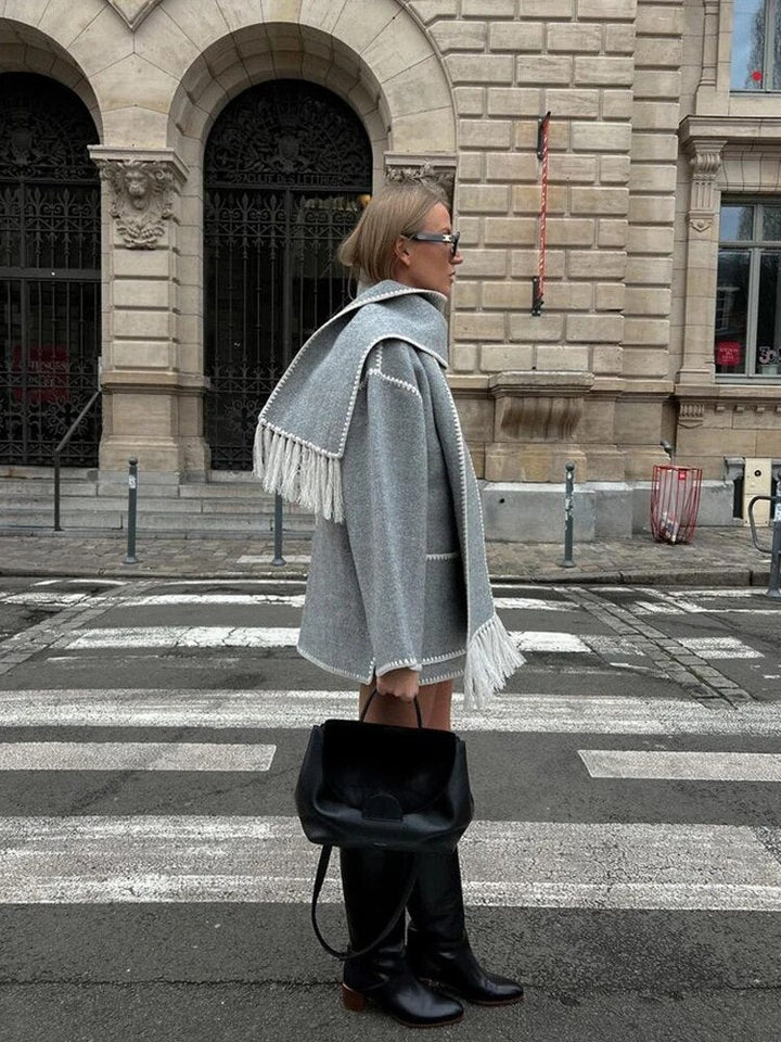 Veste de luxe avec écharpe