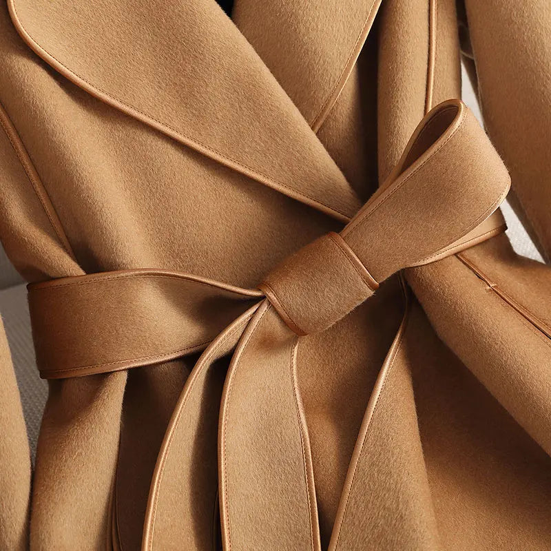 TRENCH COAT EN LAINE MÉRINO DE LILIAN-THOURAM