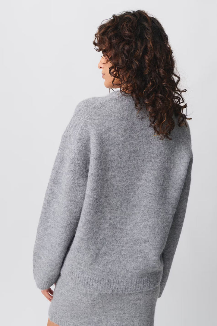 Pull Luxe Grande Taille pour Femmes pour une Chaleur Élégante