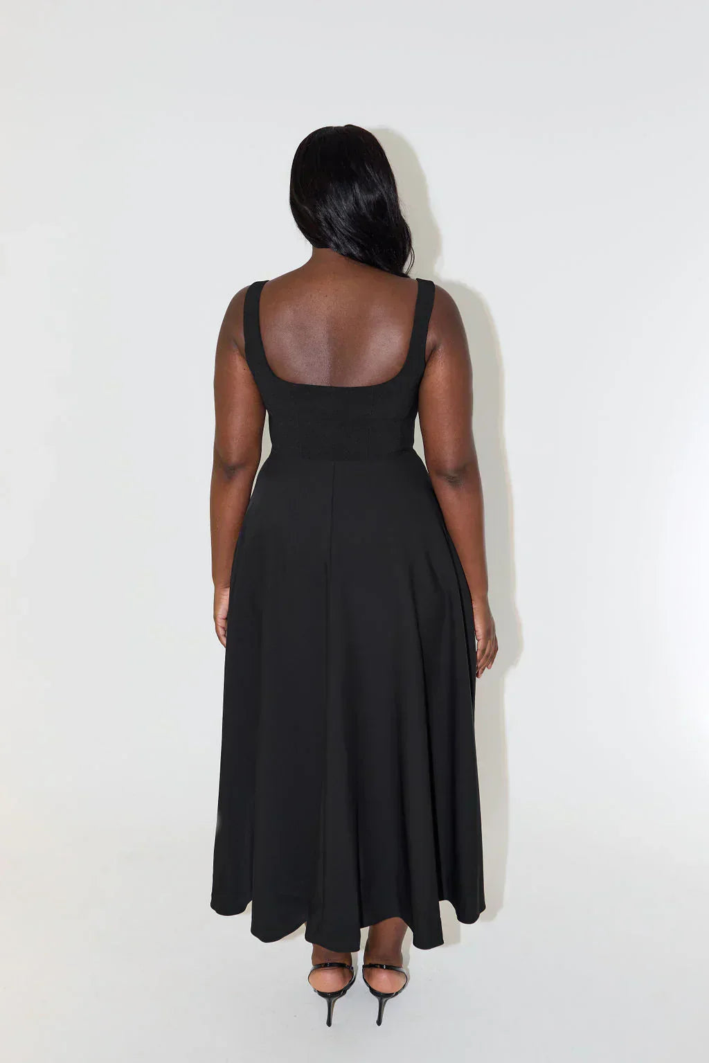 Robe Midi à Taille Haute et Décolleté Carré