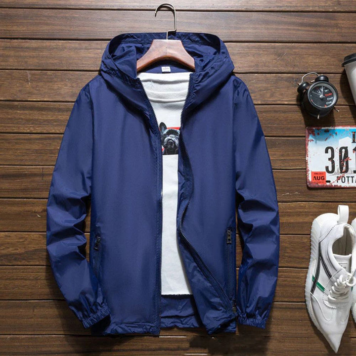 Veste imperméable pour femmes avec capuche